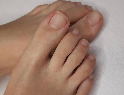 Pedicure ( only fingers) without polish 30euro