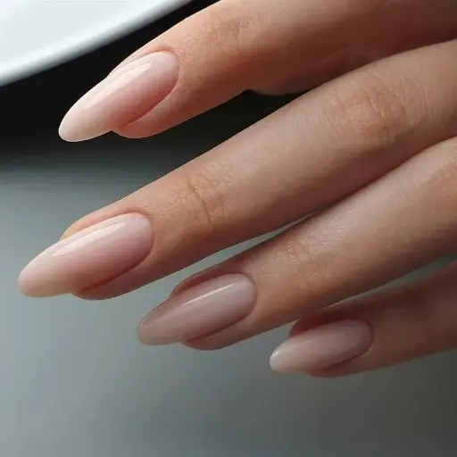 Strengthening natural nails(4,5 length) 50 euro
